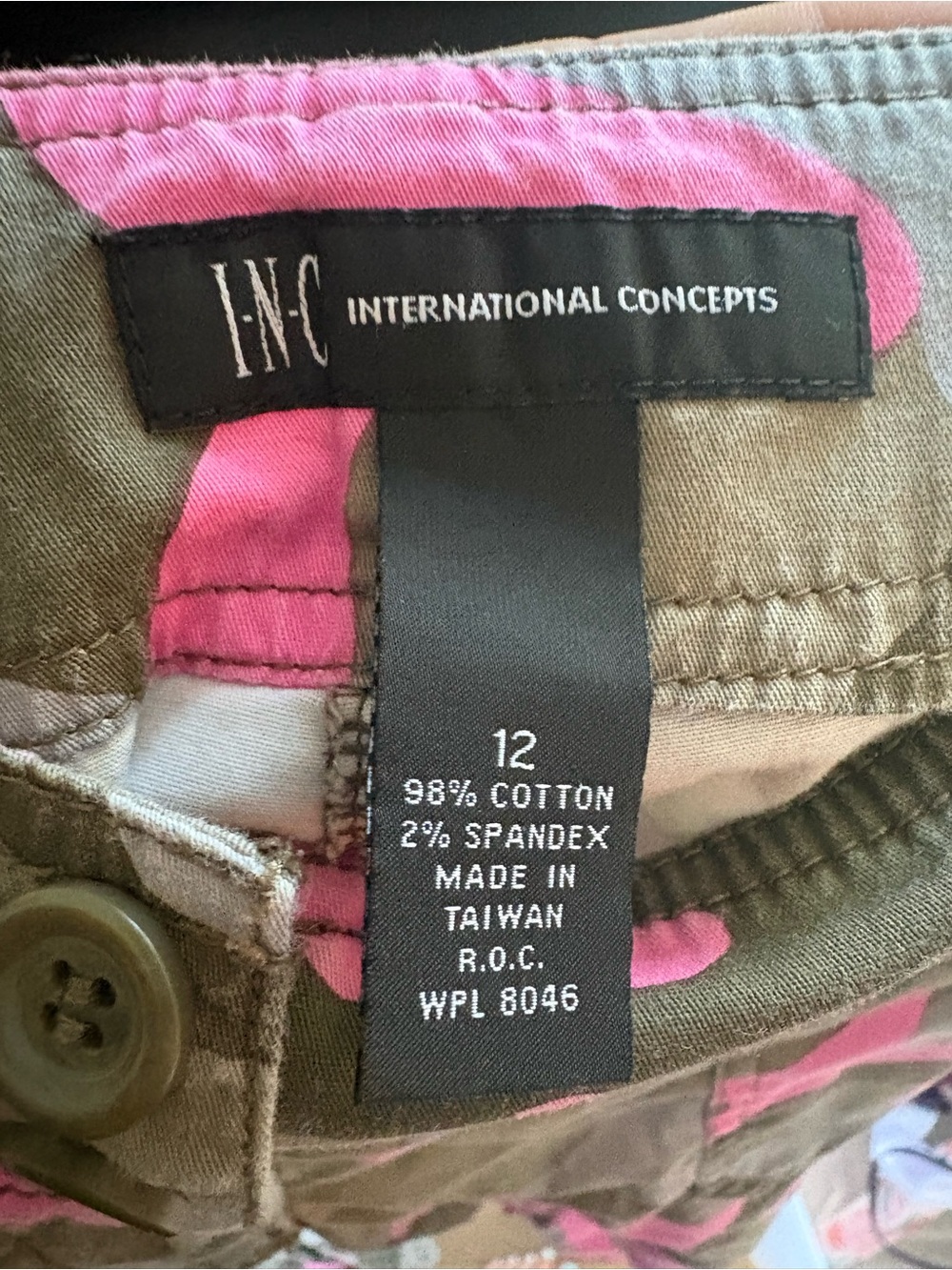 INC International Concepts Pink and Olive Camo Cargo Capris - Picture 2 of 4